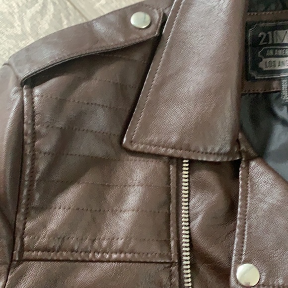 Men’s brown jacket - Picture 6 of 7